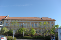 JGYPK oktatási épület