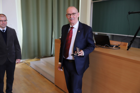 Prof. Dr. Páles Zsolt
