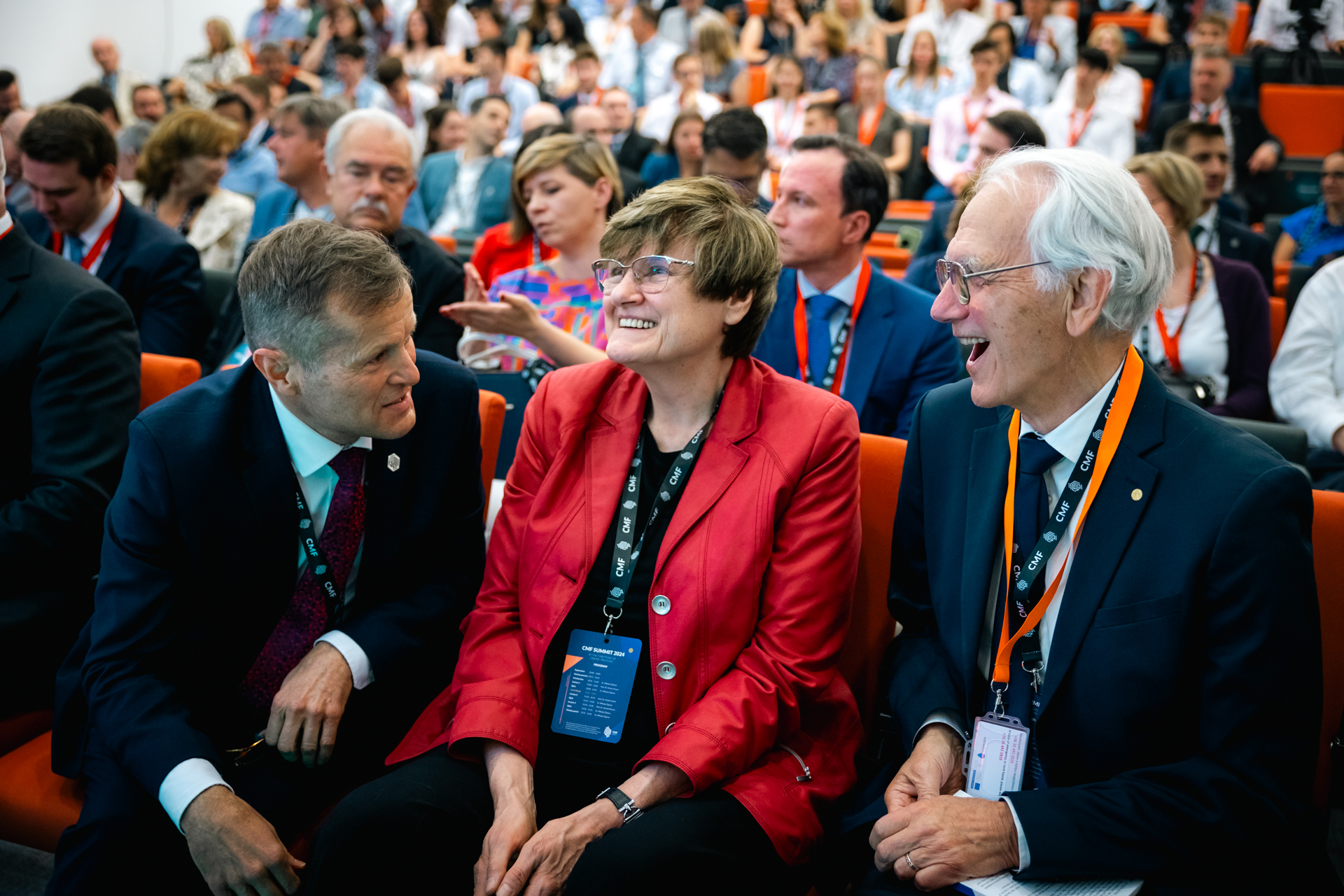 Krausz Ferenc, Karikó Katalin és Gérard Mourou a Három Nobel-díjas kutató a Molekuláris Ujjlenyomat Kutatóközpont szegedi lézerlaborjának megnyitóján.