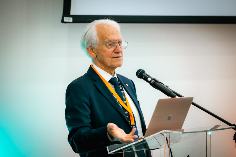 Gérard Mourou Nobel-díjas francia fizikus, a Szegedi Tudományegyetem kutatóprofesszora