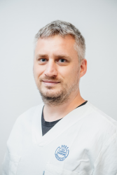 kiraly_a