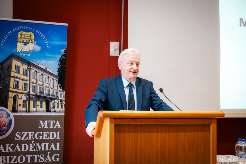 Krisztin_Tibor_SZAB_Kozgy_W-24 Krisztin_Tibor_SZAB_Kozgy_W-24