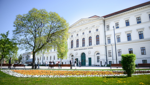 Zöld és digitális átállás az átalakuló világban