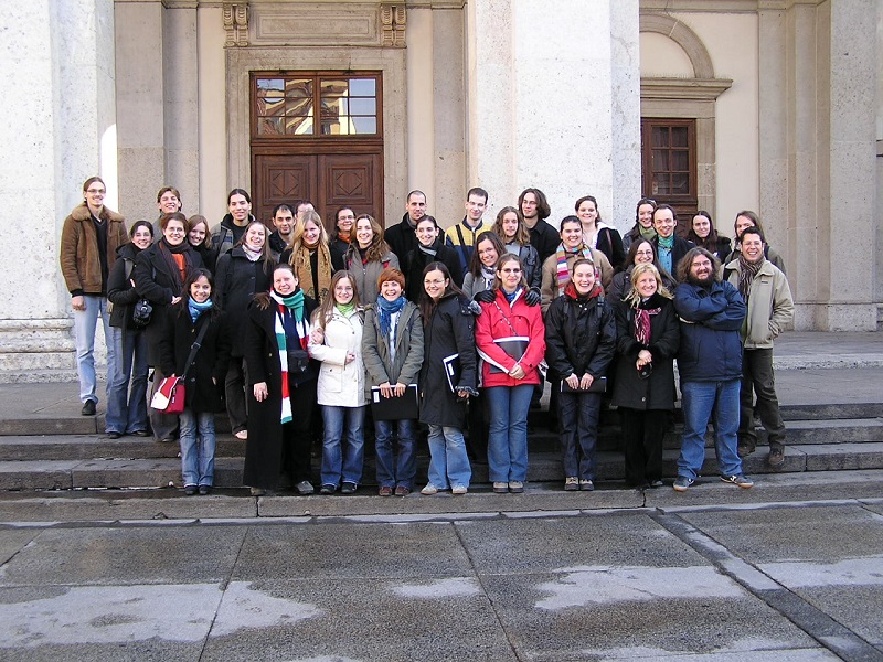 Egyetemi_korus_Milanoban_2007. Egyetemi_korus_Milanoban_2007.