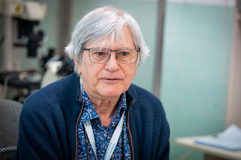 Dr. Varró András Dr. Varró András