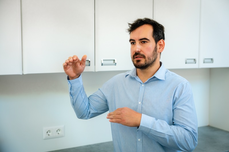 lo__ra__nd_implant_w_10