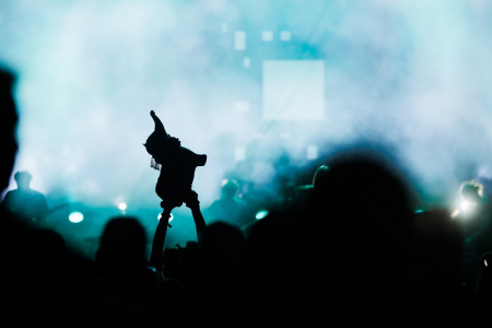 Az Esti Kornél új arca - Az SZTE-színpad képei a Coca-Cola SZIN második napjáról