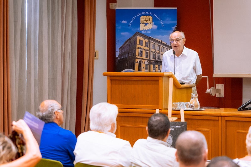 Szatmary_emlekkonferencia_Szabados
