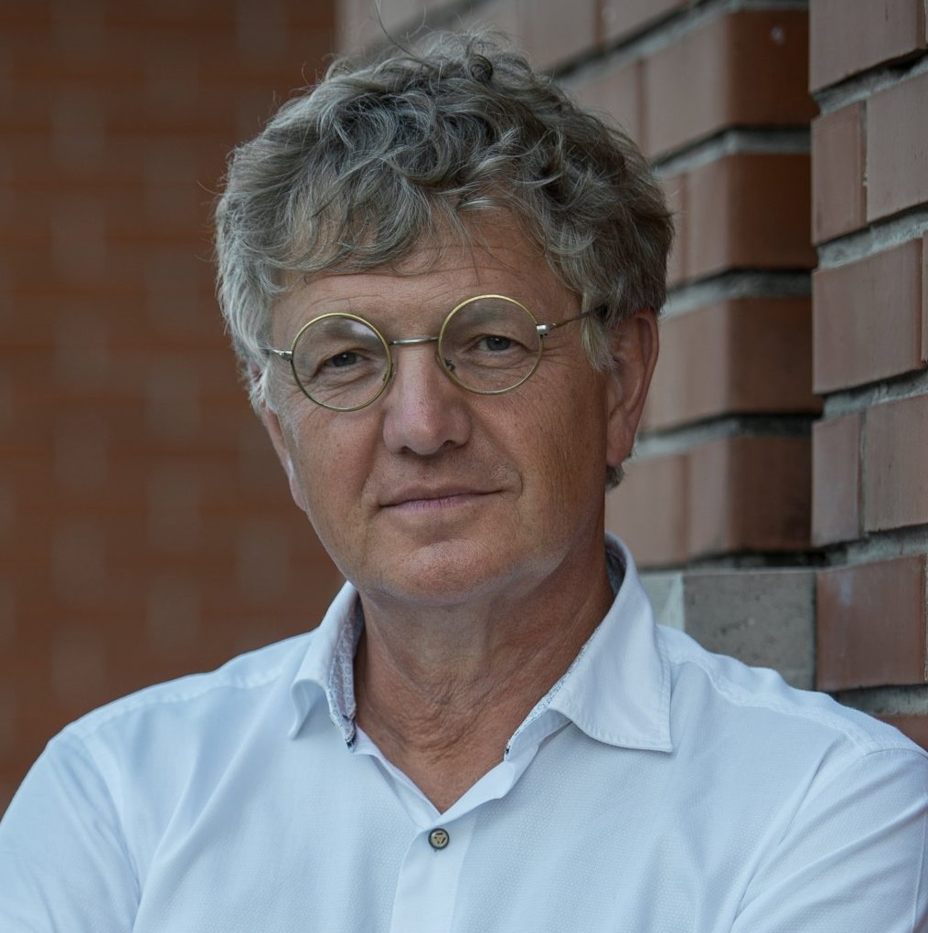 András Perczel