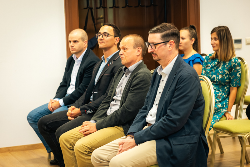 SZTE_x_OTP_egyuttmukodes_W-4 SZTE_x_OTP_egyuttmukodes_W-4