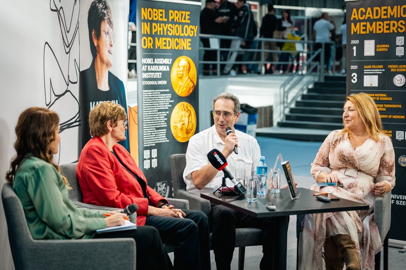 o_Kariko_Katalin_Serb_BookExpo_W-69