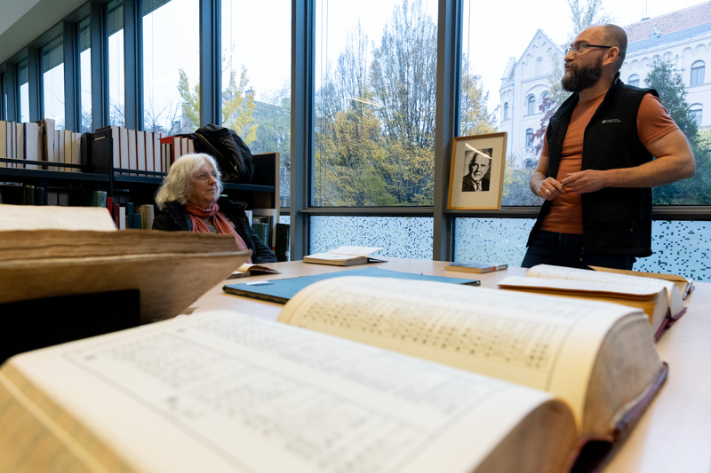 könyvtárlátogatás