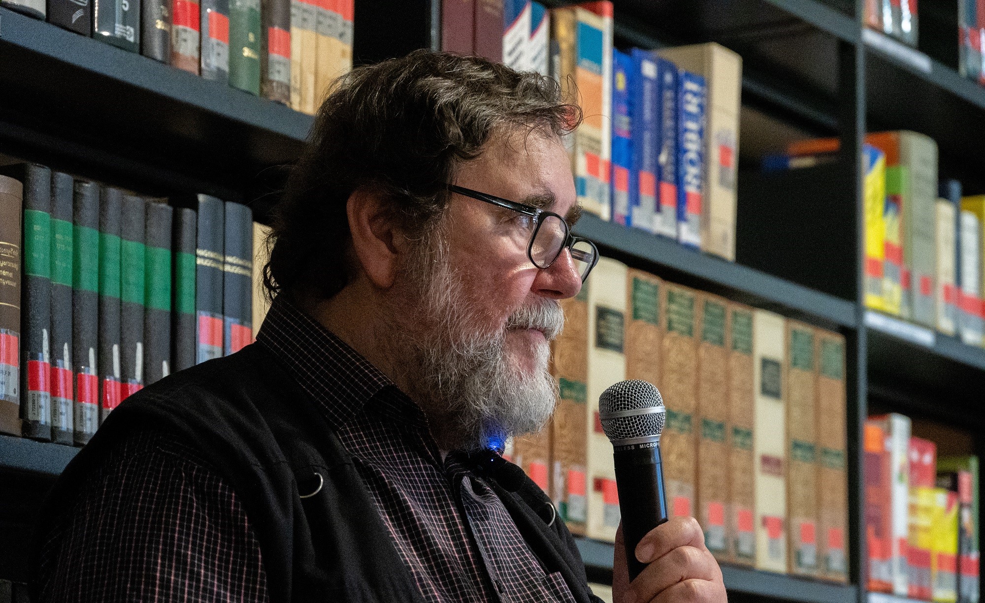 Dr. Kokas Károly, az SZTE Klebelsberg Könyvtár és Levéltár nyugalmazott informatikai és információs főigazgató-helyettese Dr. Kokas Károly, az SZTE Klebelsberg Könyvtár és Levéltár nyugalmazott informatikai és információs főigazgató-helyettese