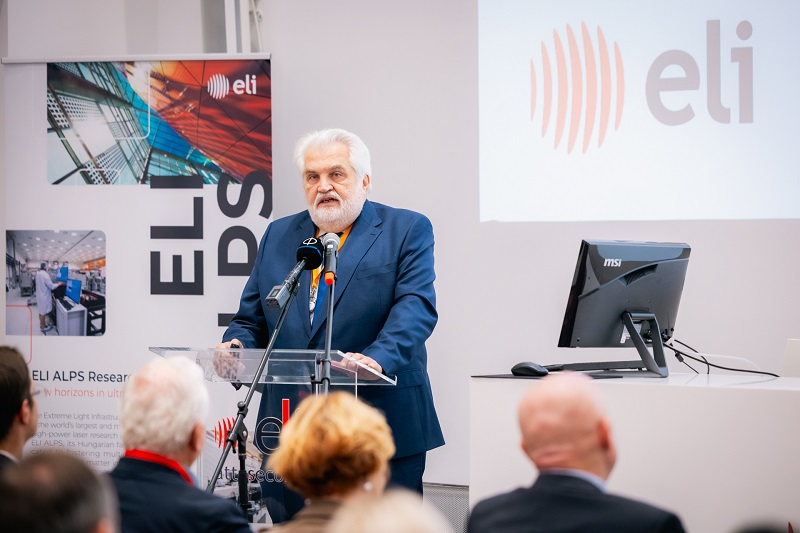 Prof. Dr. Szabó Gábor az ELI ALPS ügyvezetője, a Szegedi Tudományegyetemért Alapítvány kuratóriumi elnöke