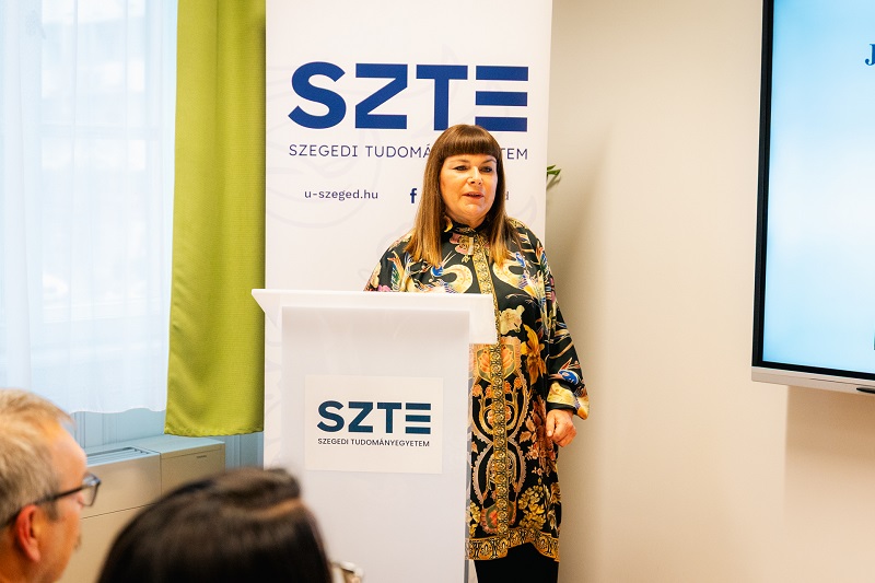 Dr. Letoha Annamária belgyógyász főorvos