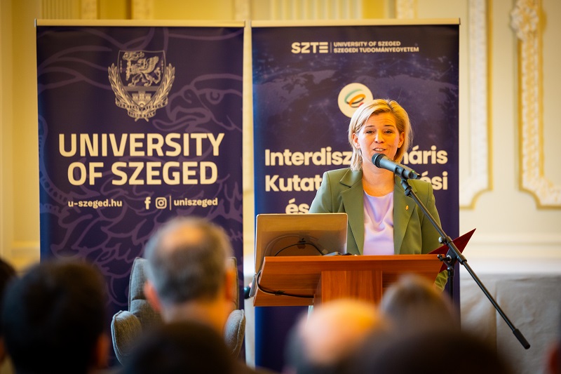 Varga-Bajusz Veronika, a Kulturális és Innovációs Minisztérium felsőoktatásért, szak- és felnőttképzésért, fiatalokért felelős államtitkára