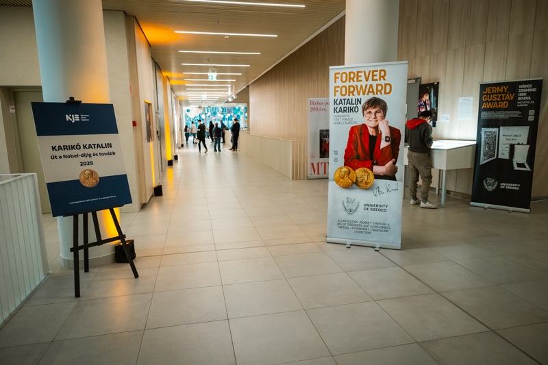 SZAB_KK_Kecskemet_W-72 SZAB_KK_Kecskemet_W-72