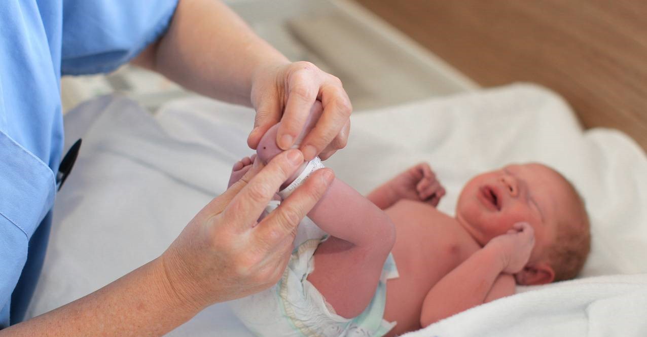 ujszulottkori_szures