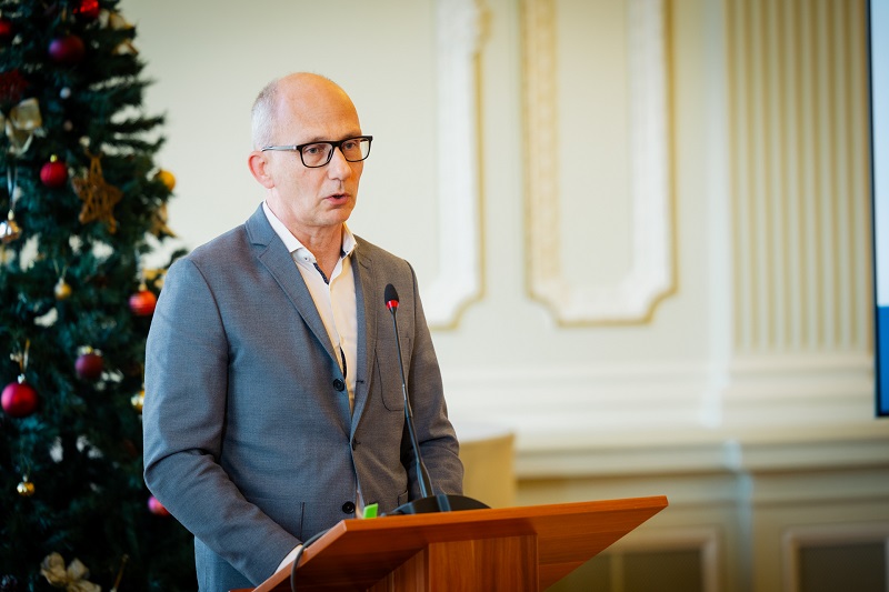 KJA-Number-2279 KJA-Number-2279