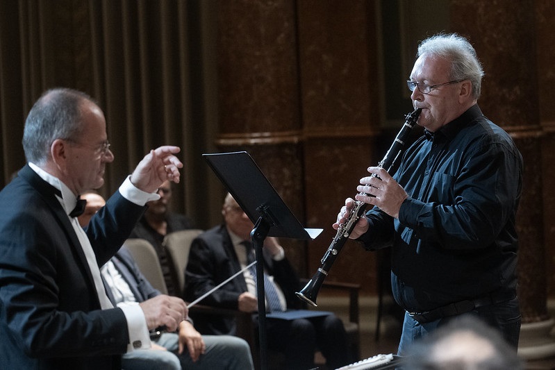 Koncert_MTA_elnok_F._T._es_Gy._S._vezenyel_20251127