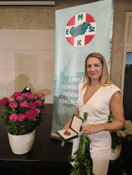 hir1_Vezeto_asszisztensunk