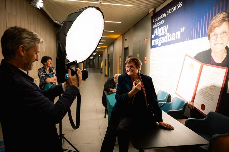 Kariko_Katalin_Kecskemet_W-244