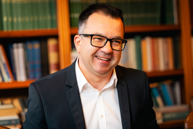 Prof. Dr. Martinek Tamás Prof. Dr. Martinek Tamás