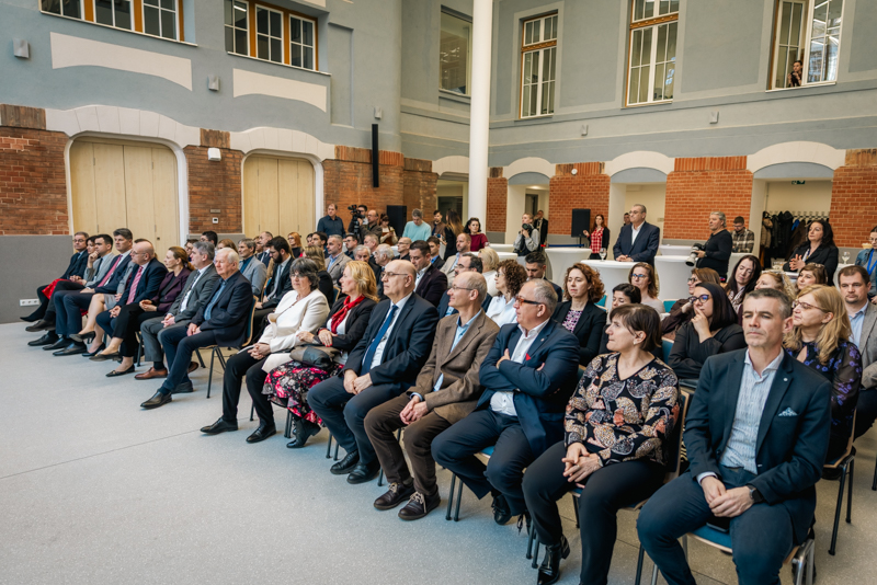 Gyerekklinika_SBO_atado Gyerekklinika_SBO_atado