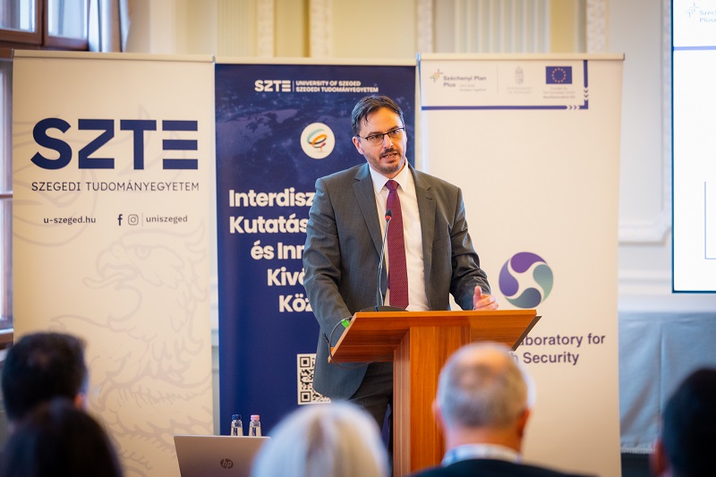 Dr. Domokos Péter, a Nemzeti Kutatási, Fejlesztési és Innovációs Hivatal tudományos társelnöke