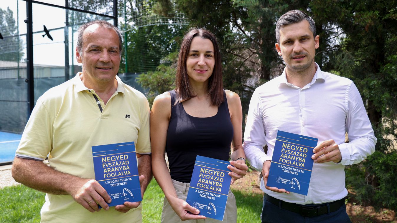 konyv_sajtotajekoztato