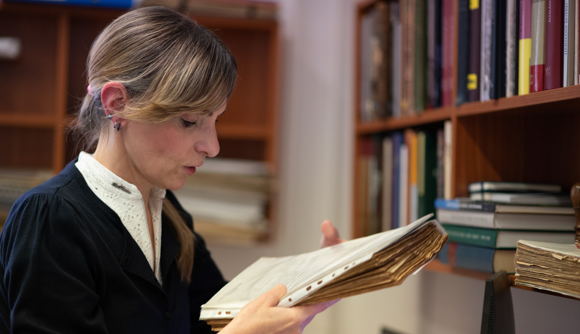 Dr. Gausz Ildikó történész-főlevéltáros, SZTE Klebelsberg Könyvtár és Levéltár főigazgató-helyettese