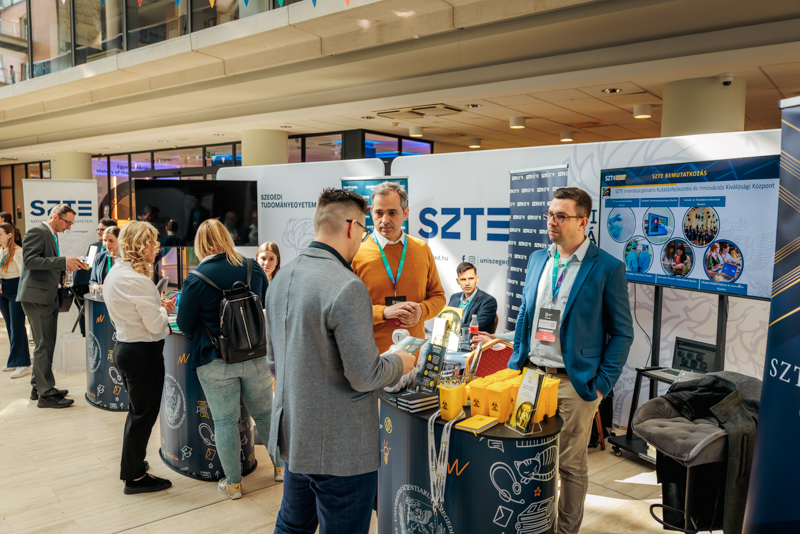 Business_Fest_W-113 Business_Fest_W-113