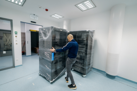 krio_elektronmikroszkop_muszerkozpont3_450x330 krio_elektronmikroszkop_muszerkozpont3_450x330