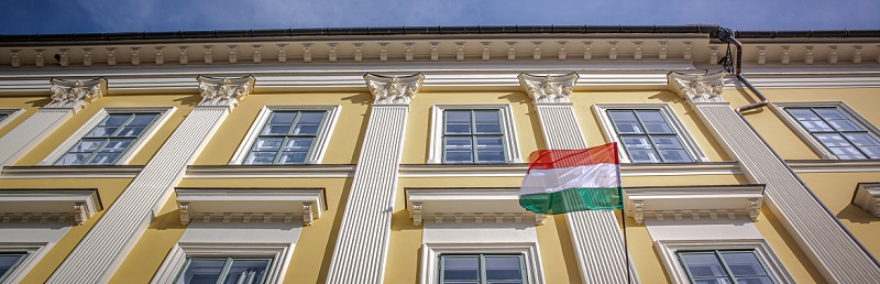 SZAB_homlokzat_2020.10._21 SZAB_homlokzat_2020.10._21